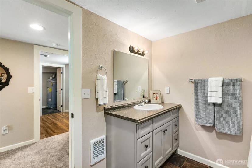 Property photo for 451 Tracy Avenue N, Port Orchard photo 25