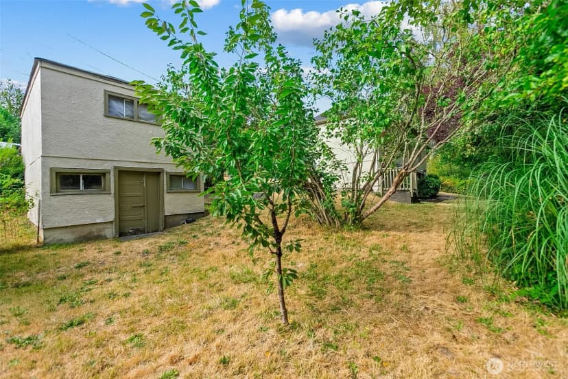 Property photo for 451 Tracy Avenue N, Port Orchard photo 32