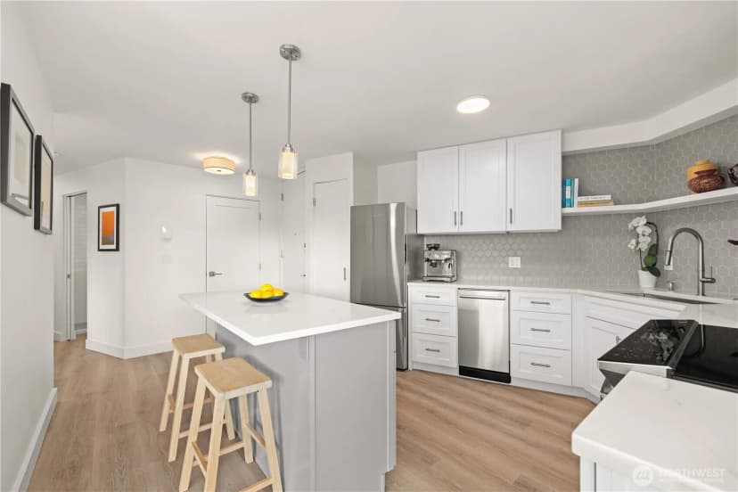 Property photo for 2360 43rd Avenue E #303, Seattle photo 17