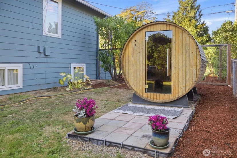 Property photo for 4247 S Eddy Street, Seattle photo 24