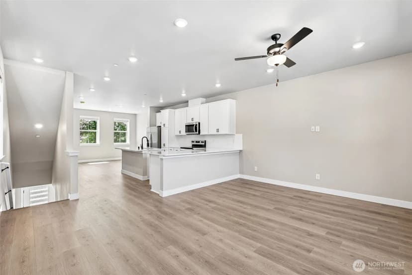 Property photo for 9019 172nd Street Ne, Arlington photo 9