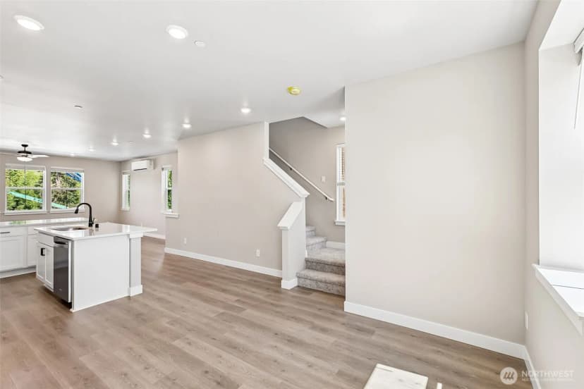 Property photo for 9019 172nd Street Ne, Arlington photo 8