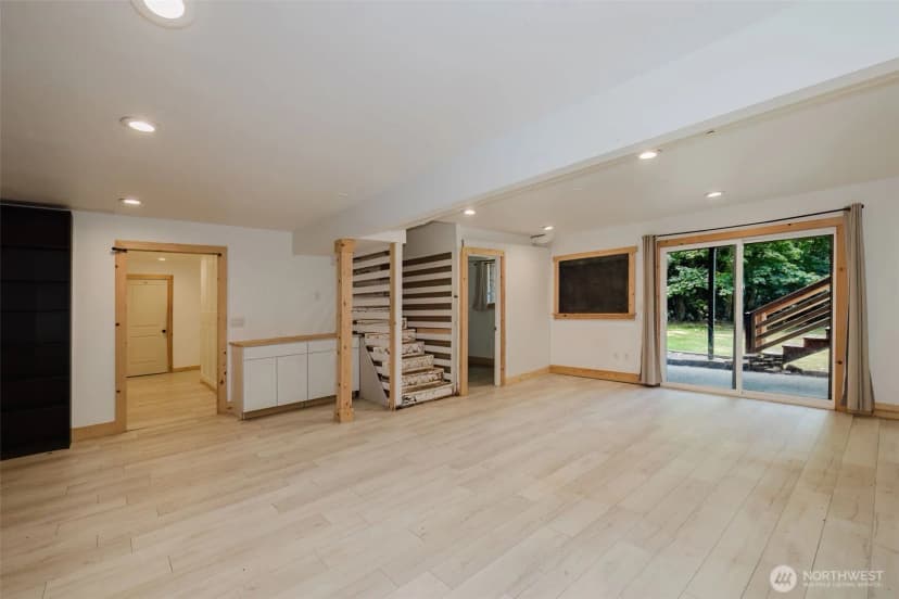 Property photo for 8325 Seabeck Highway Nw, Bremerton photo 25