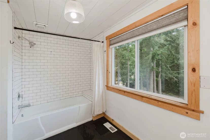 Property photo for 8325 Seabeck Highway Nw, Bremerton photo 24