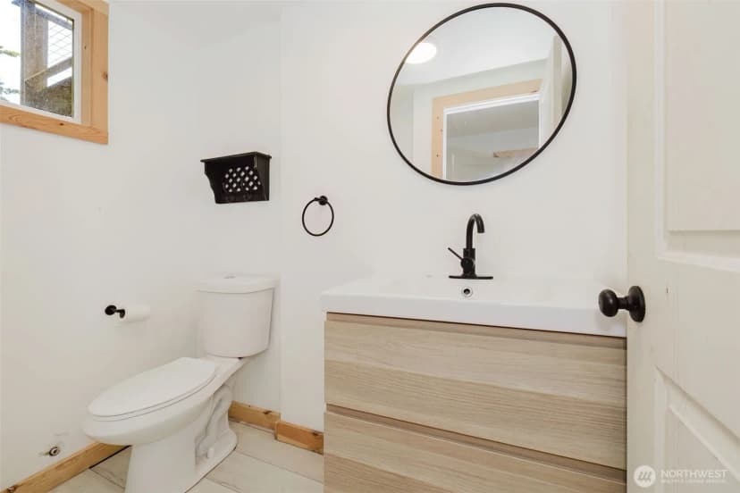 Property photo for 8325 Seabeck Highway Nw, Bremerton photo 30