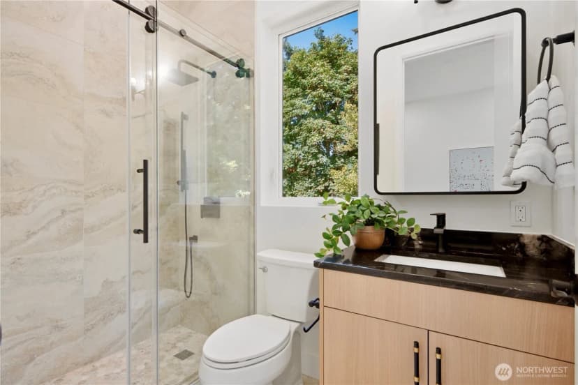 Property photo for 13344 Se Newport Way, Bellevue photo 31