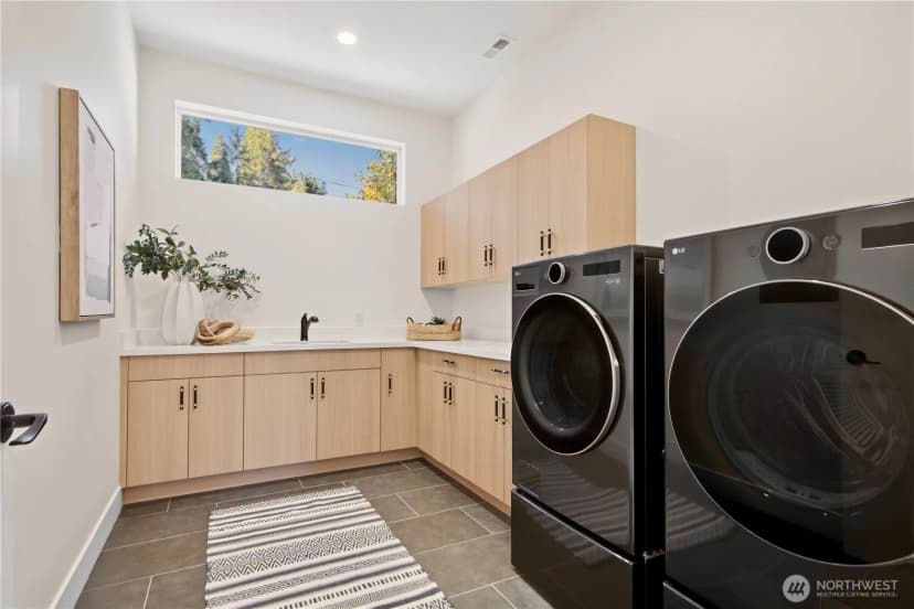 Property photo for 13344 Se Newport Way, Bellevue photo 32