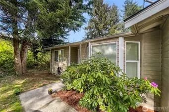 Property photo for 11209 11211 89th Avenue Ct E, Puyallup photo 2