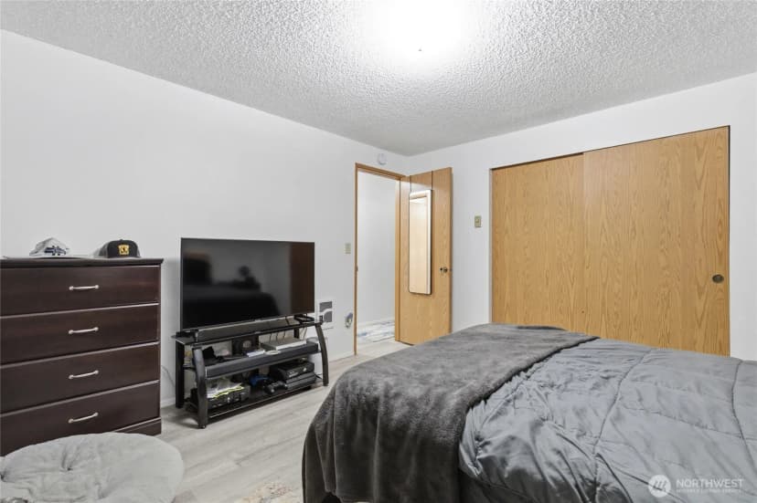Property photo for 11209 11211 89th Avenue Ct E, Puyallup photo 15