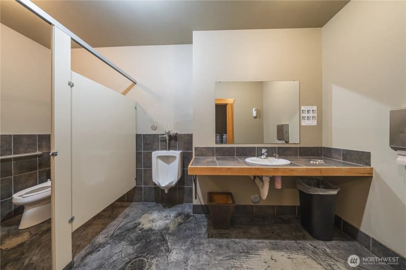 Property photo for 1307 Main, Oroville photo 27