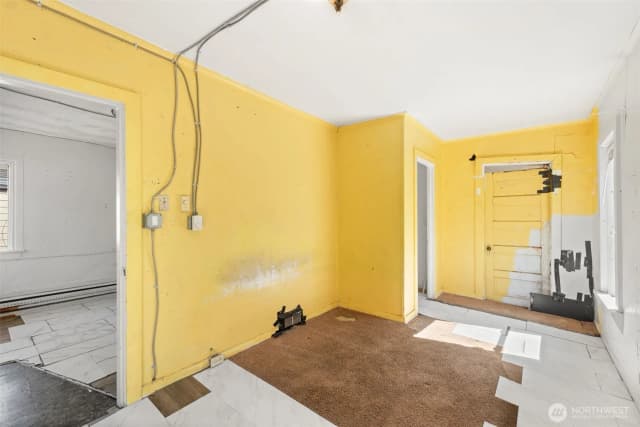 Property photo for 5208 15th Avenue S, Seattle photo 5
