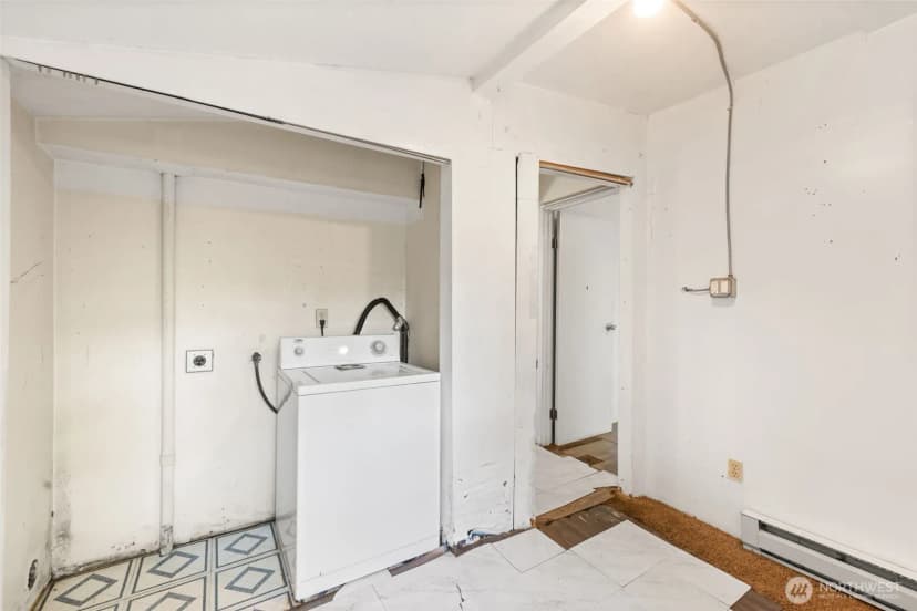 Property photo for 5208 15th Avenue S, Seattle photo 16