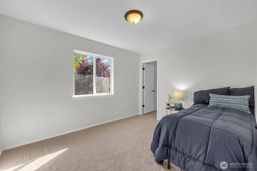 Property photo for 126 197th Street Sw, Bothell photo 25