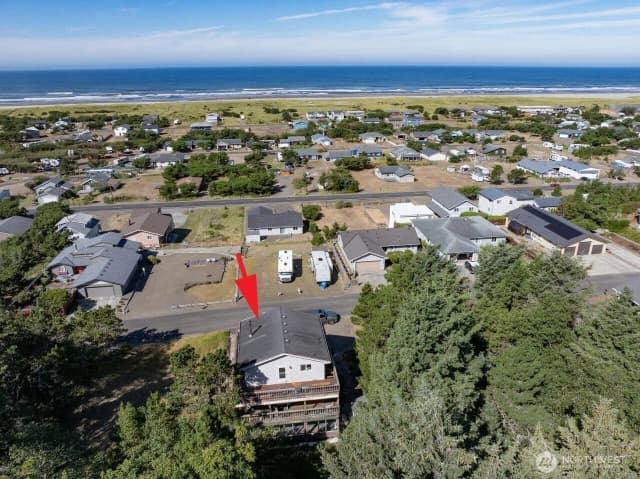 Property photo for 33304 J Place, Ocean Park