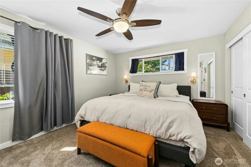 Property photo for 104 Sw 132nd Street, Burien photo 13