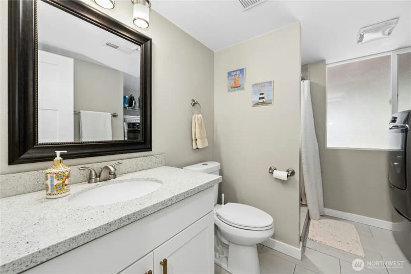 Property photo for 104 Sw 132nd Street, Burien photo 23