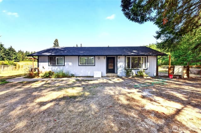 Property photo for 7911 Steamboat Island Road Nw, Olympia