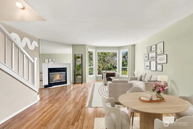 Property photo for 3812 25th Avenue W #4b, Seattle photo 5