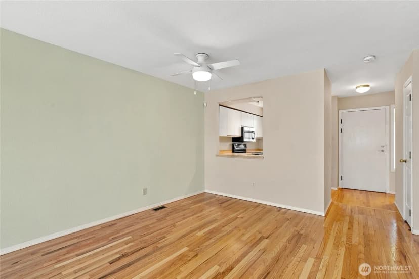 Property photo for 3812 25th Avenue W #4b, Seattle photo 10