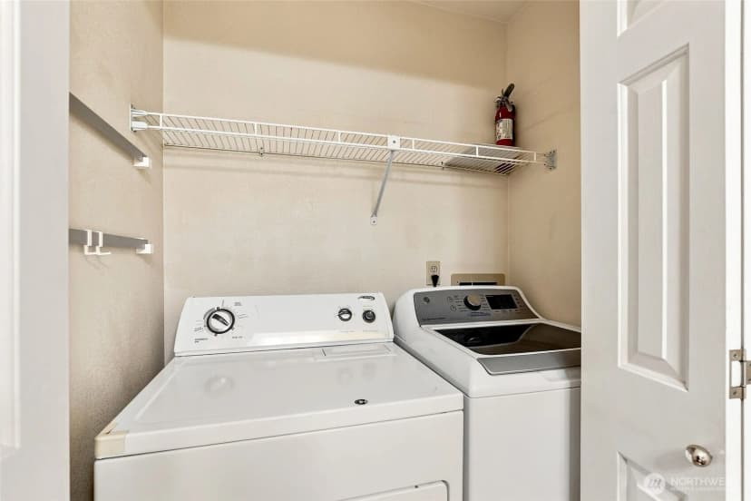 Property photo for 3812 25th Avenue W #4b, Seattle photo 30