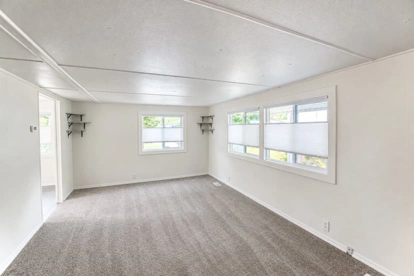 Property photo for 11330 E Riverside Drive #47, Bothell photo 10