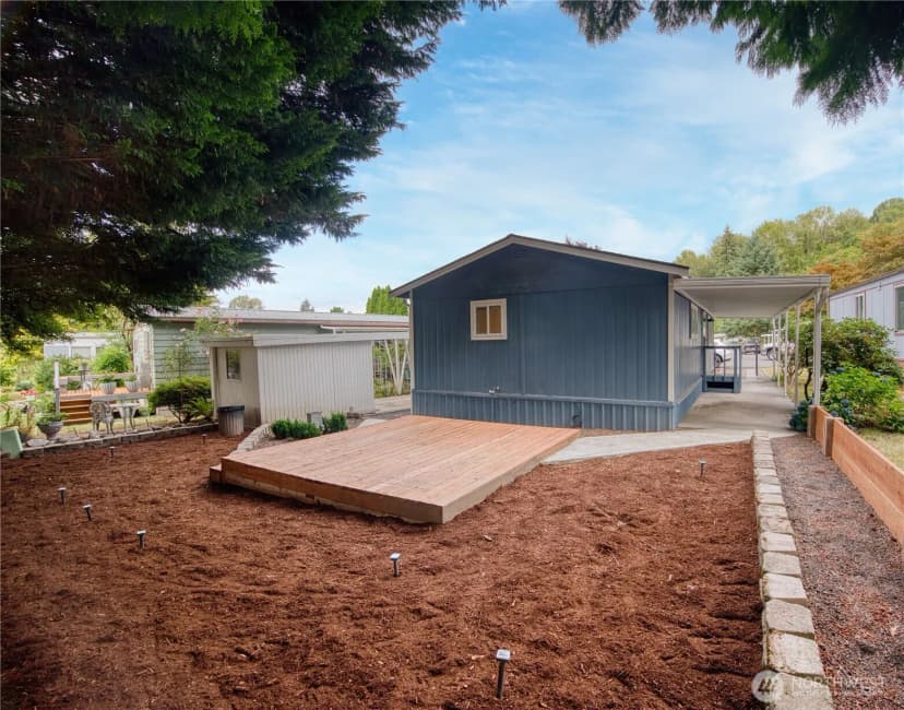 Property photo for 11330 E Riverside Drive #47, Bothell photo 17