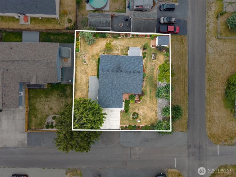 Property photo for 311 Pine Street, Toledo photo 5