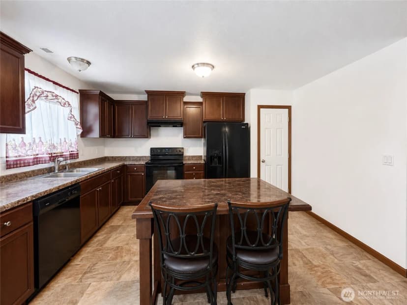 Property photo for 1249 Jones Street, Shelton photo 9