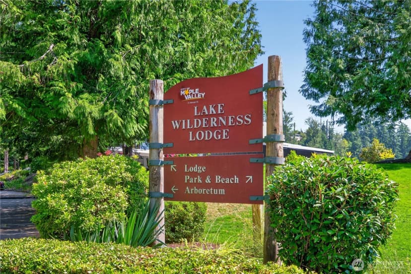 Property photo for 25528 Lake Wilderness Place Se, Maple Valley photo 37