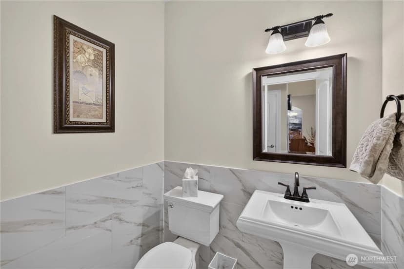 Property photo for 25528 Lake Wilderness Place Se, Maple Valley photo 28