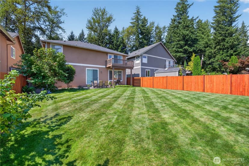 Property photo for 25528 Lake Wilderness Place Se, Maple Valley photo 30