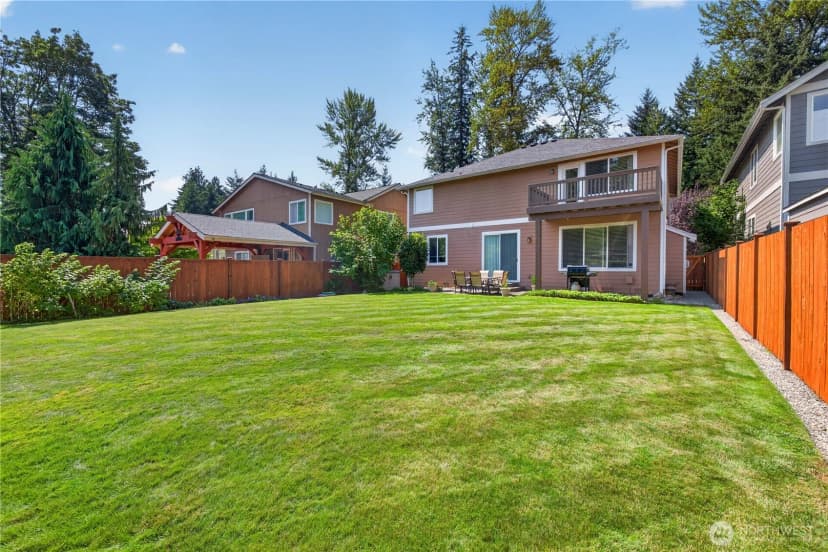 Property photo for 25528 Lake Wilderness Place Se, Maple Valley photo 33