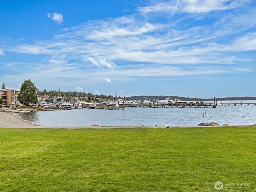 Property photo for 430 10th Street S, Kirkland photo 32
