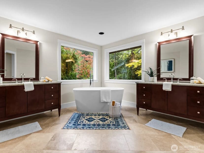 Property photo for 430 10th Street S, Kirkland photo 14