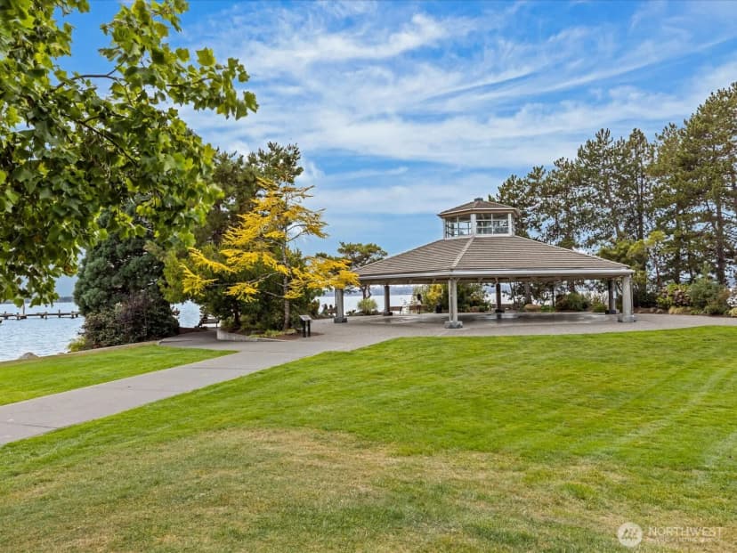 Property photo for 430 10th Street S, Kirkland photo 33