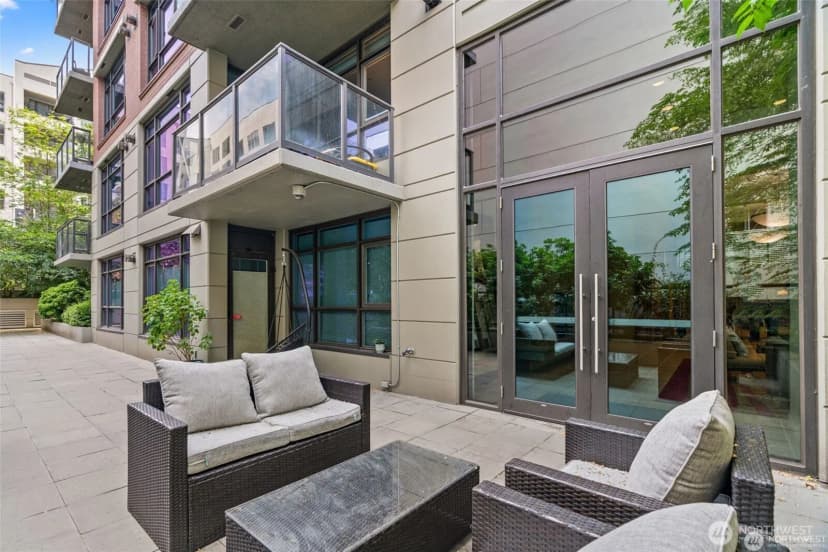 Property photo for 1420 Terry Avenue #201, Seattle photo 15