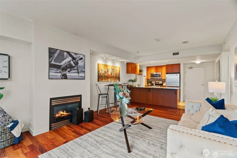 Property photo for 1420 Terry Avenue #201, Seattle photo 10