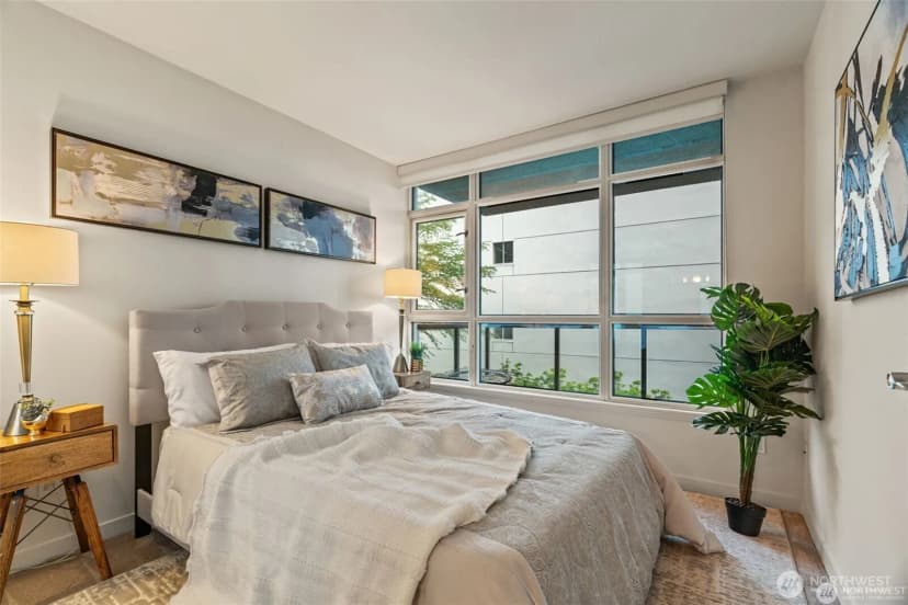 Property photo for 1420 Terry Avenue #201, Seattle photo 11