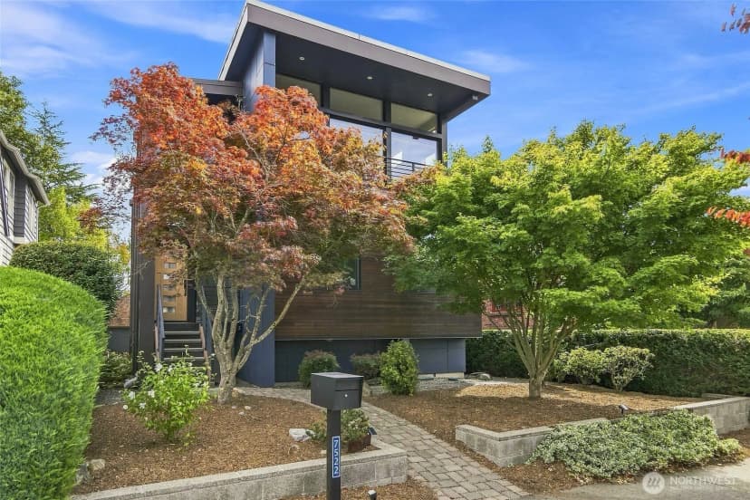 Property photo for 7522 14th Avenue Ne, Seattle