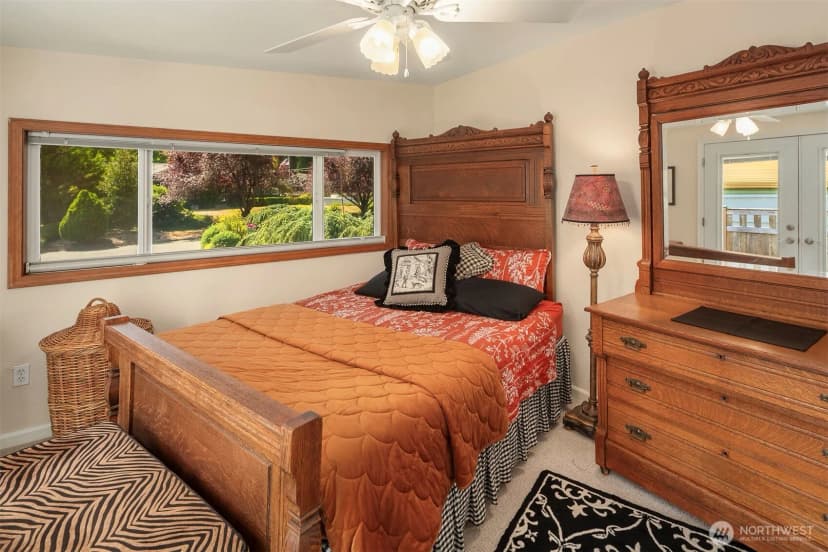 Property photo for 1015 Fir Park Lane, Fircrest photo 22
