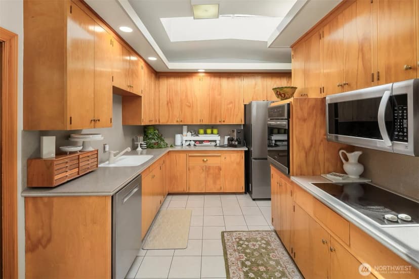 Property photo for 1015 Fir Park Lane, Fircrest photo 30
