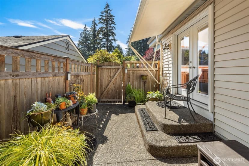 Property photo for 1015 Fir Park Lane, Fircrest photo 15