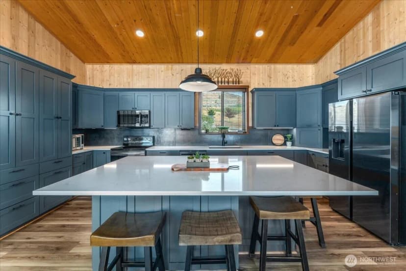 Property photo for 48 Peterson Ranch Road, Pateros photo 16