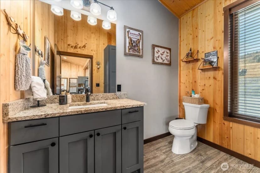 Property photo for 48 Peterson Ranch Road, Pateros photo 13
