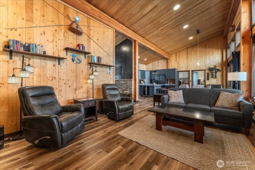 Property photo for 48 Peterson Ranch Road, Pateros photo 12