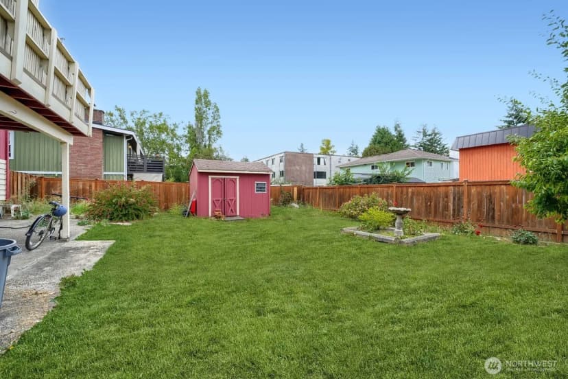 Property photo for 12524 13th Avenue Sw, Burien photo 28