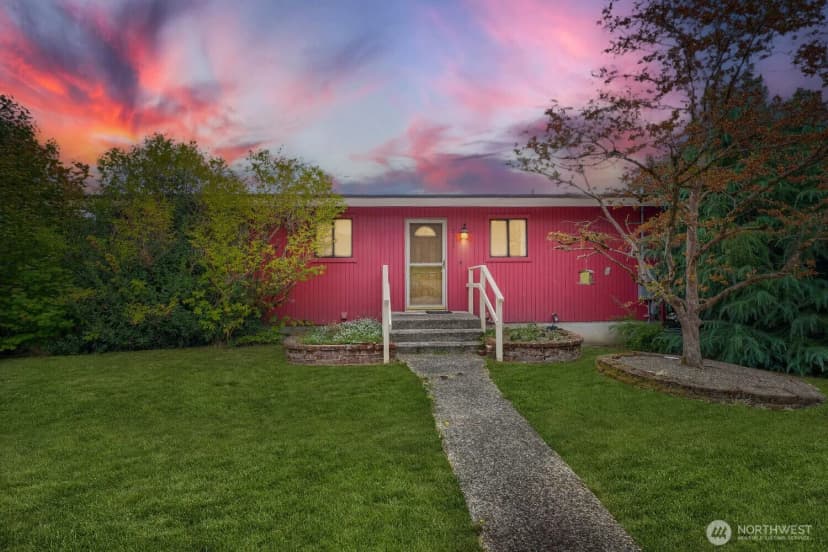 Property photo for 12524 13th Avenue Sw, Burien