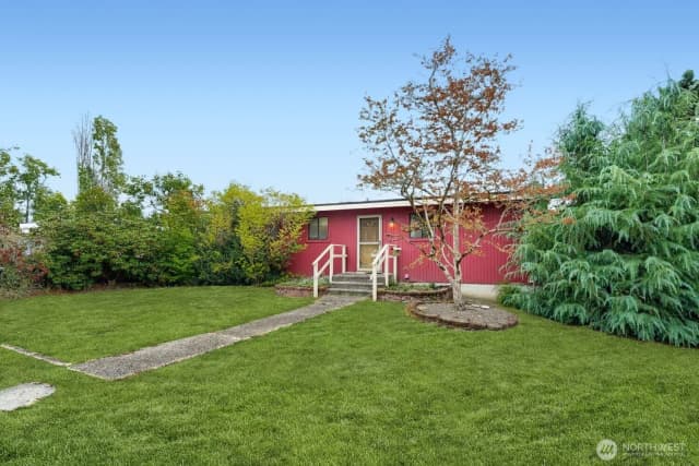 Property photo for 12524 13th Avenue Sw, Burien photo 3