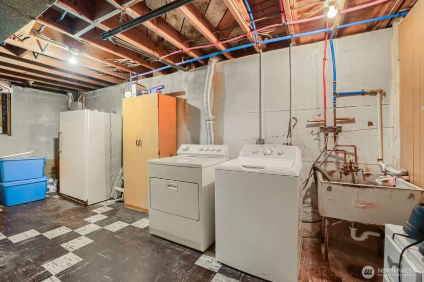 Property photo for 12524 13th Avenue Sw, Burien photo 23