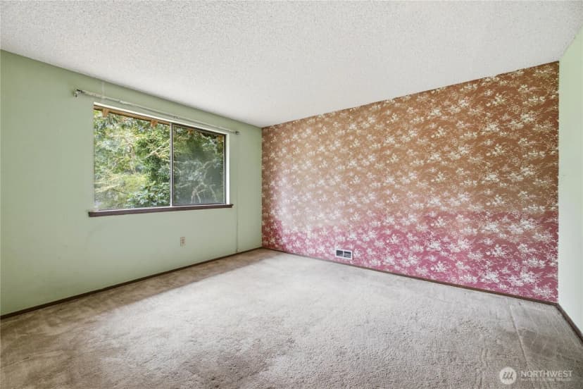 Property photo for 12703 Vernon Avenue Sw, Lakewood photo 21